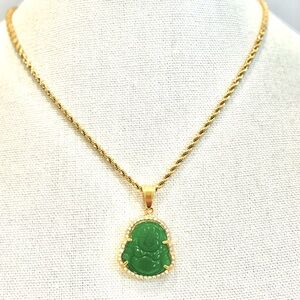 Emerald Green 18 kt gold electroplate necklace
